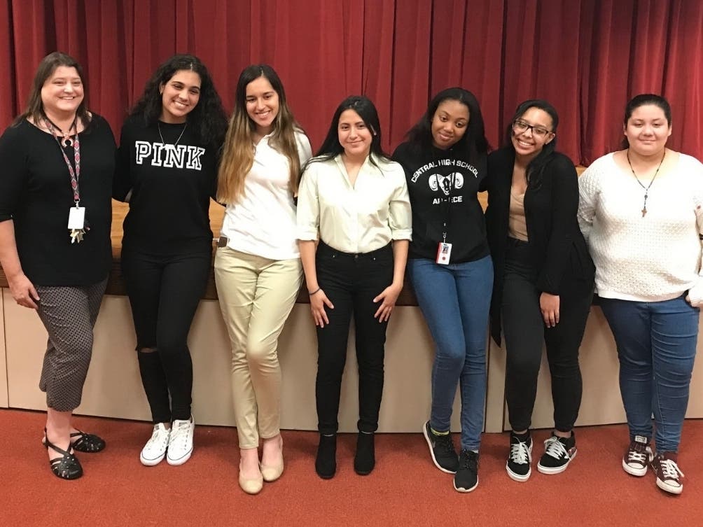 News small post card thumbnail