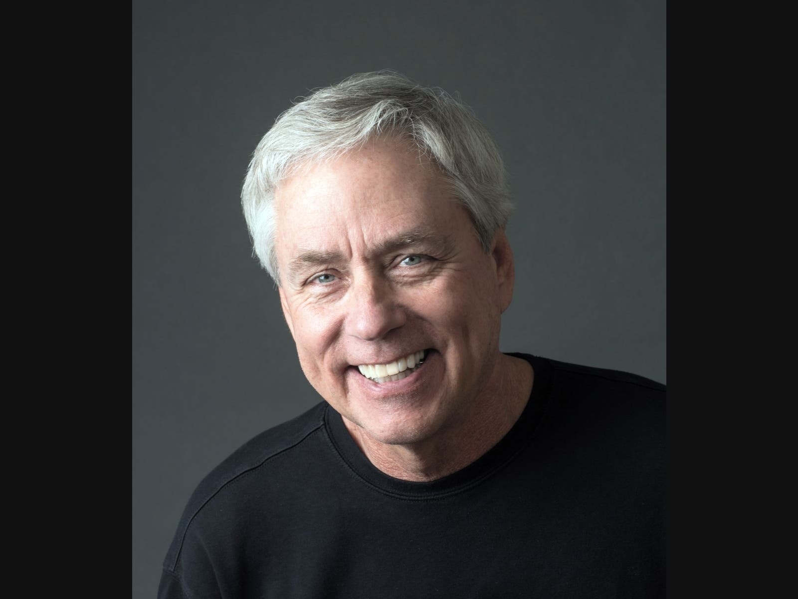 Renowned Florida author Carl Hiaasen will be featured during ‘Florida Stories with Carl Hiaasen’ the evening of December 5