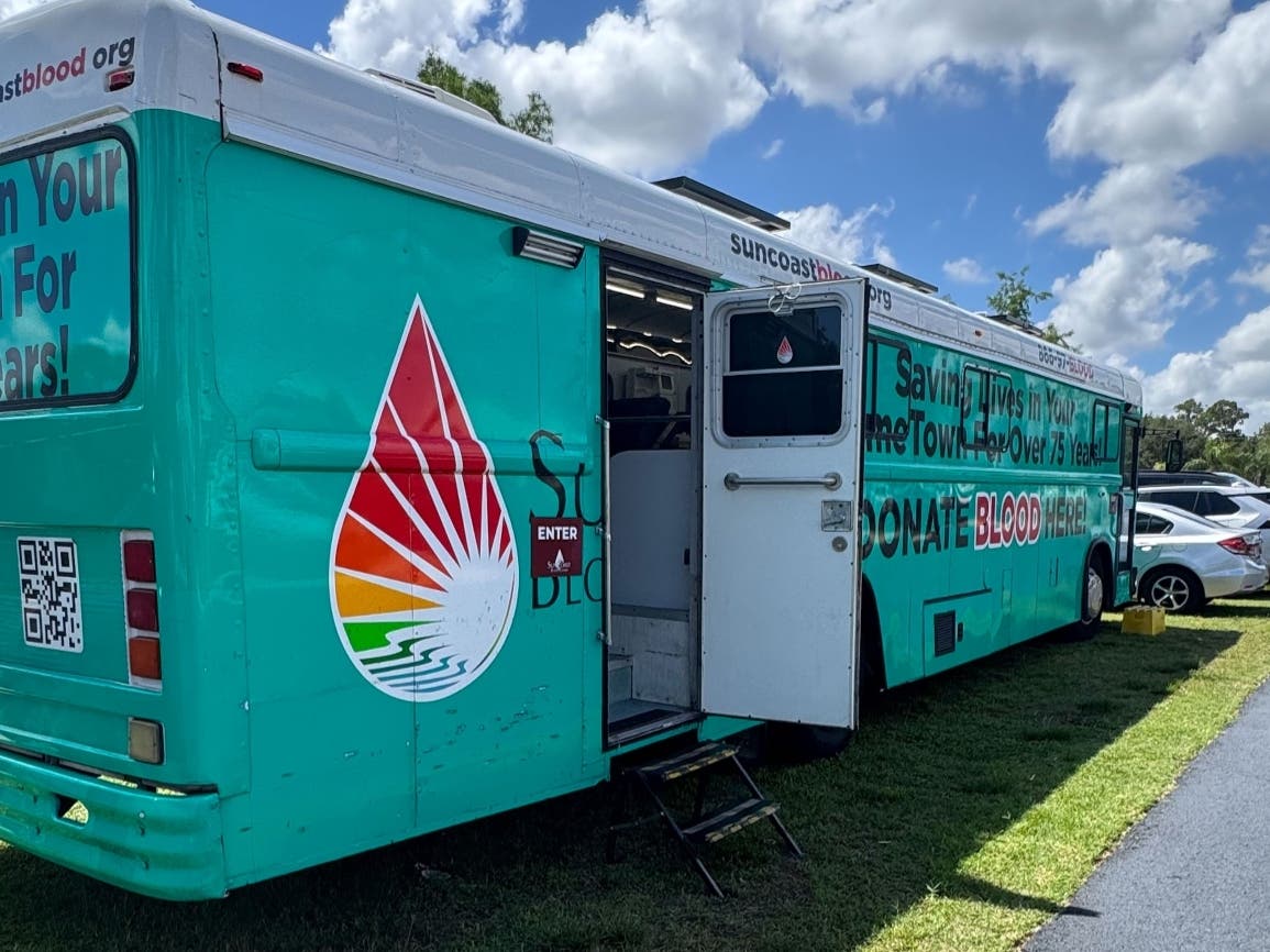 https://patch.com/img/cdn20/users/3023112/20260922/011840/styles/patch_image/public/goodwill-scbc-partnership-2-bloodmobile___22131723381.jpg