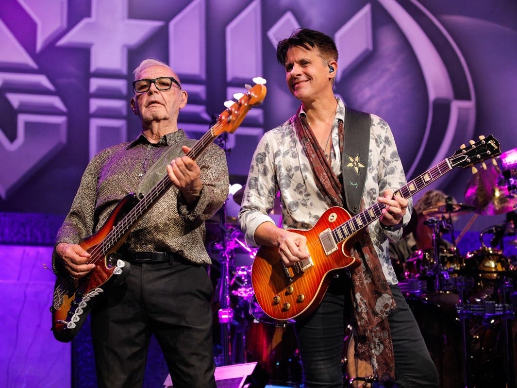 PHOTOS: Styx & Foreigner Sail Into Tinley Park | Tinley Park, IL Patch