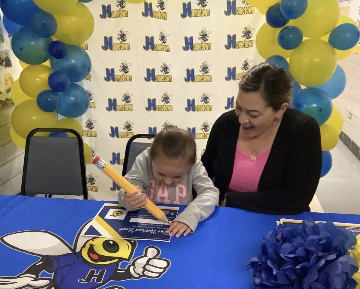 News small post card thumbnail