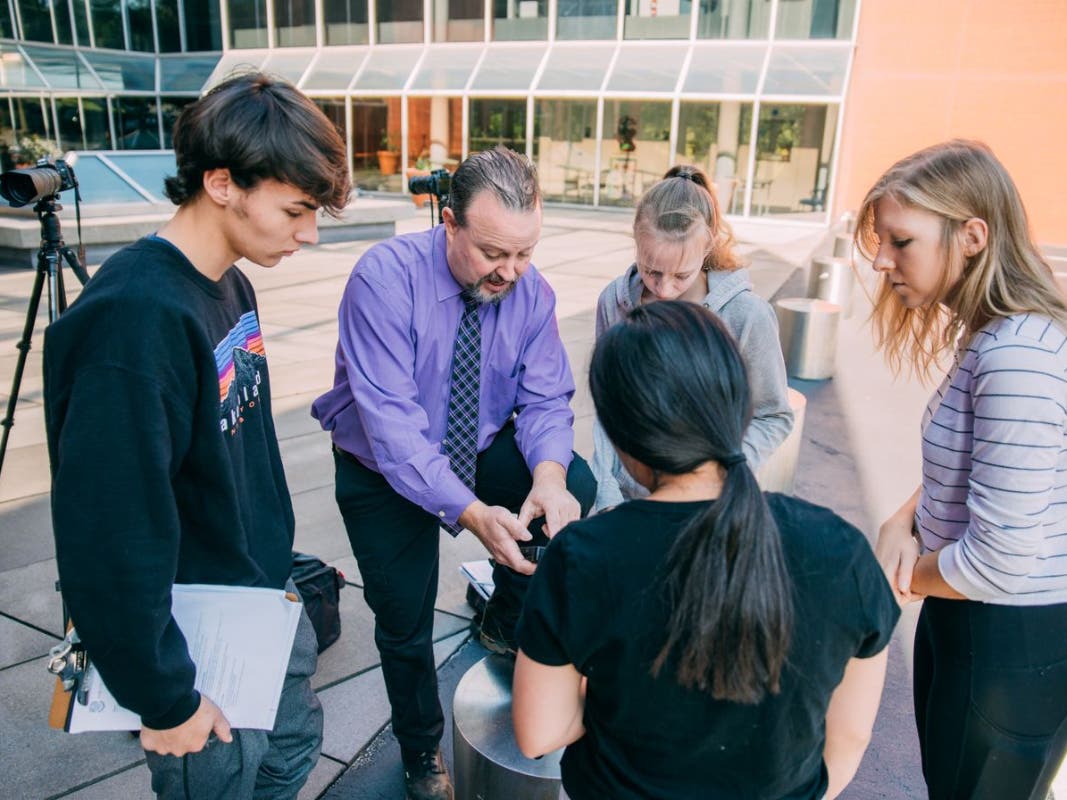 News small post card thumbnail