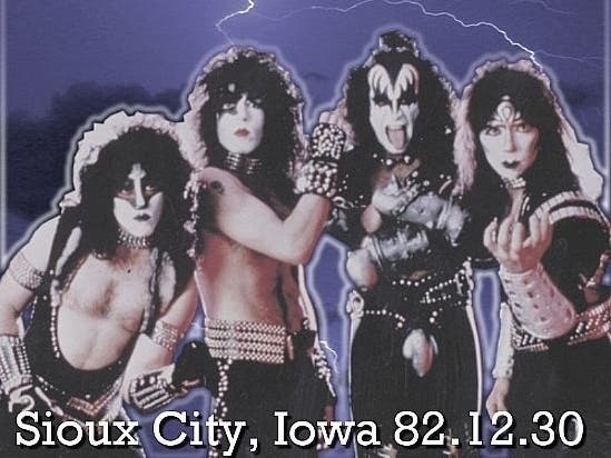 KISS: Alive! Thurs. 30 Dec 1982 | Roseville, MN Patch