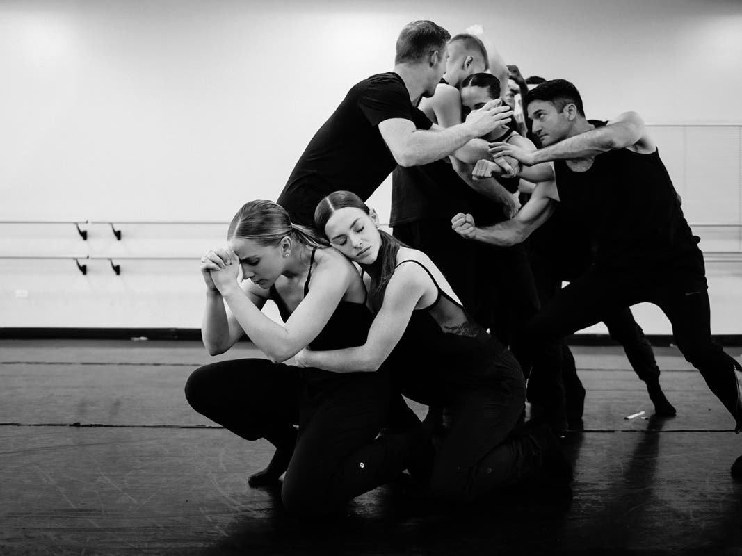 GDC dancers rehears Peter Chu's "Groove, in formed" debuting at the Harris Oct. 25-26
