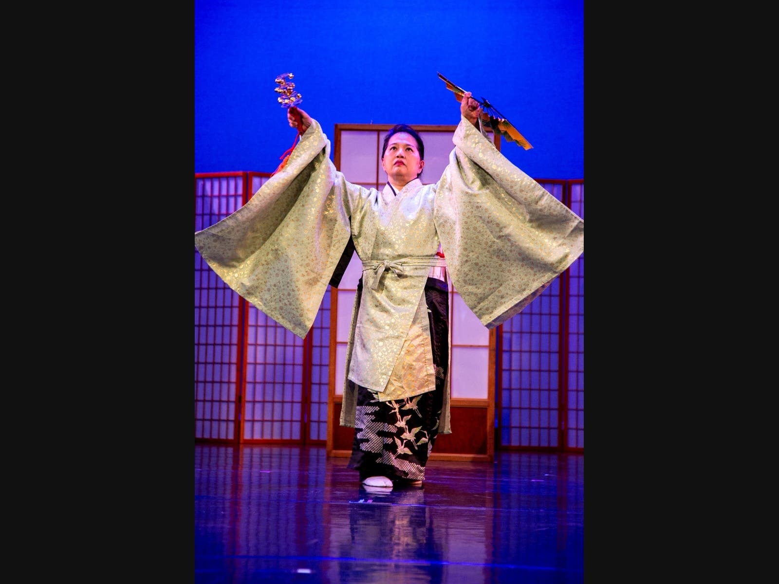  Pictured in performance Yoshinojo Fujima aka Rika Lin.   