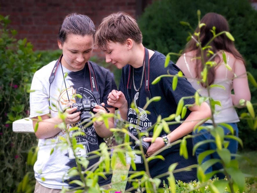 News small post card thumbnail