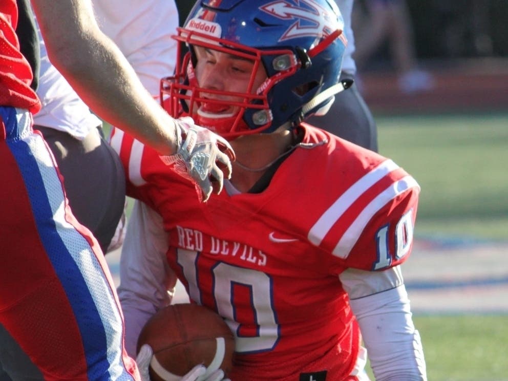 Burlington Varsity Football Game Photos | Burlington, MA Patch