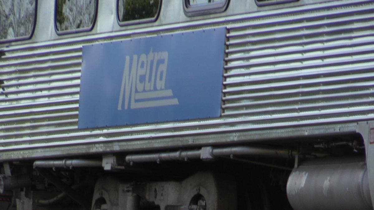 UPDATE: Man Fatally Hit by Metra Train During Tuesday Evening Rush ...