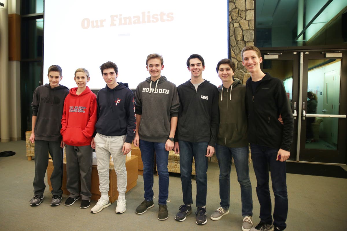 https://patch.com/img/cdn20/users/376932/20190205/040715/styles/raw/public/processed_images/sls_hackathon-us_winners-1549400214-9683.jpg