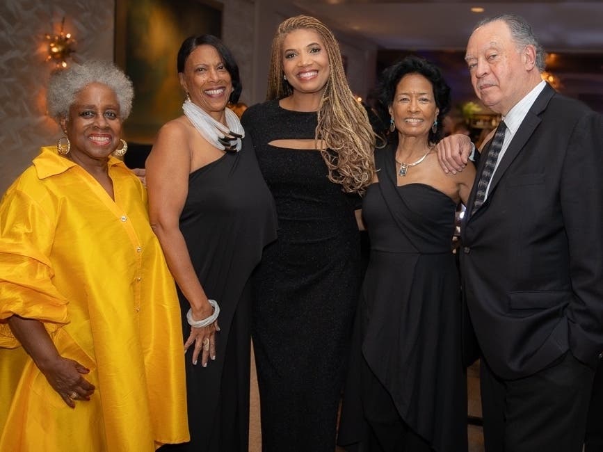From left, Donna Dupee, member of the Heroes in Health Care Committee; Nashua resident Linda Hope Springer, Heroes in Health Care Chair and VNA Care board member; Latoyia Edwards of NBC Boston and NECN and Gala emcee; Zita Cousens; and Michael Brown