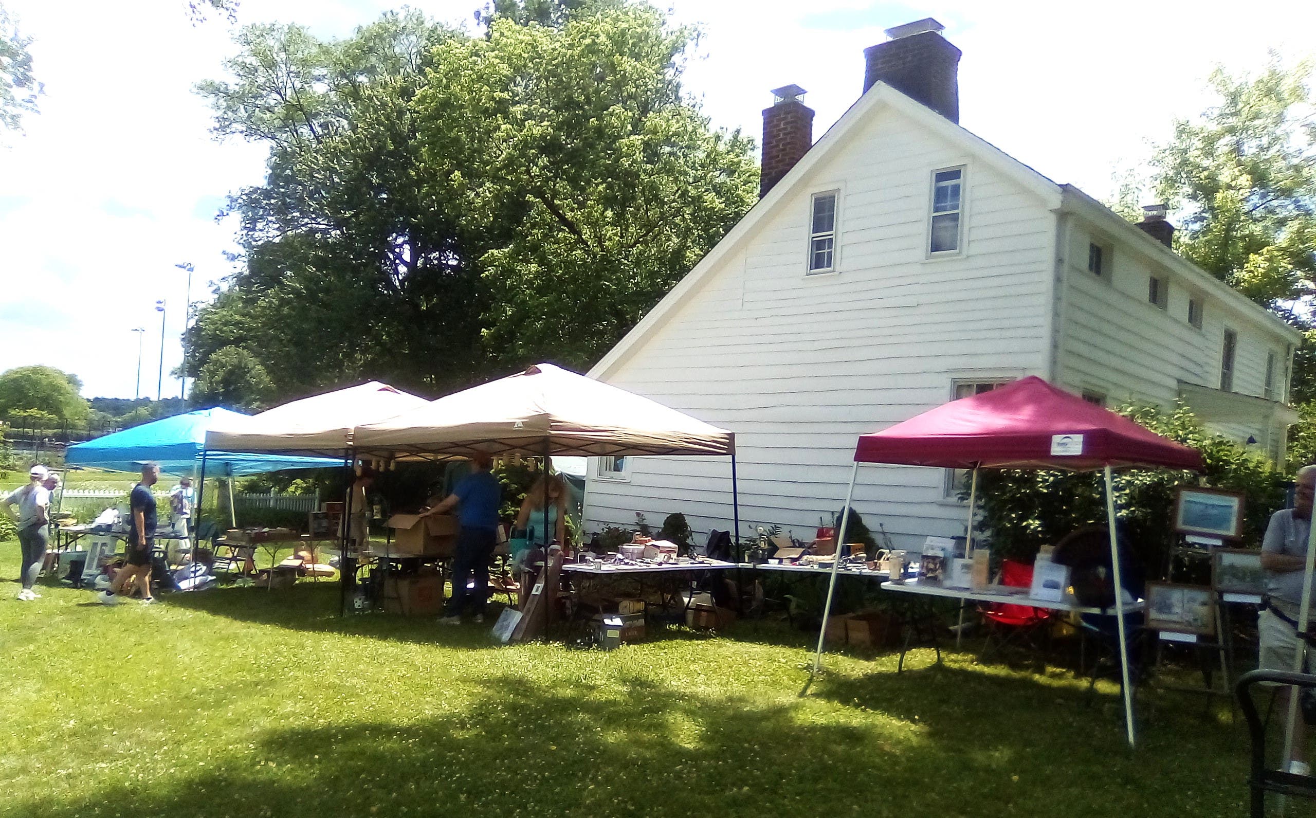 New Providence Flea Market