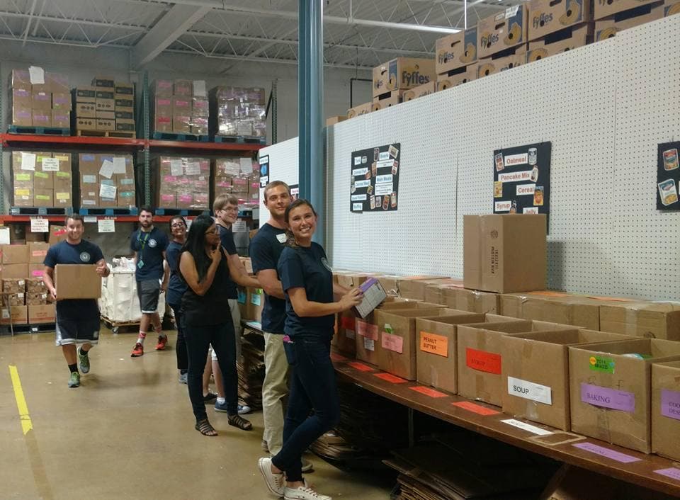 New Medical Students Show Care for Community with Day of Service