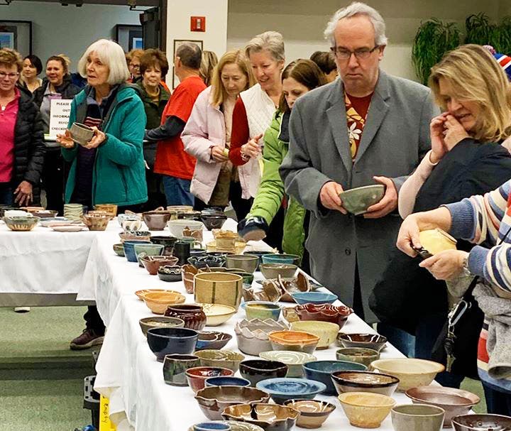 Oakton Ceramics Club raises 25,000 for local food pantries Des