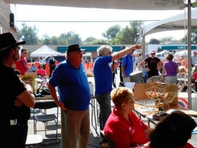 Hickory Hills seeks food vendors, businesses and crafters for street Fair on June 30.