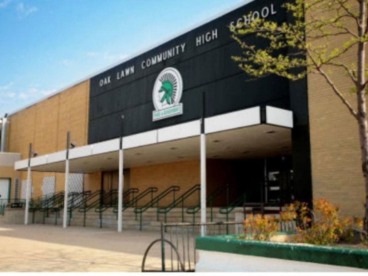 Oak Lawn Police and Fire Departments will be conducting an active shooter drill at OLCHS on Monday, Sept. 30.