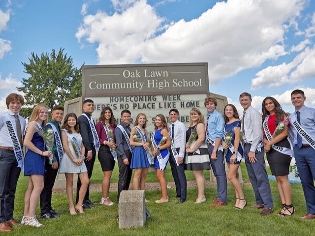 OLCHS Introduces 2019 Homecoming Court | Oak Lawn, IL Patch