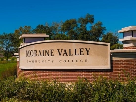 Moraine Valley has extended students' spring break to March 22 and moving classes online starting March 23.
