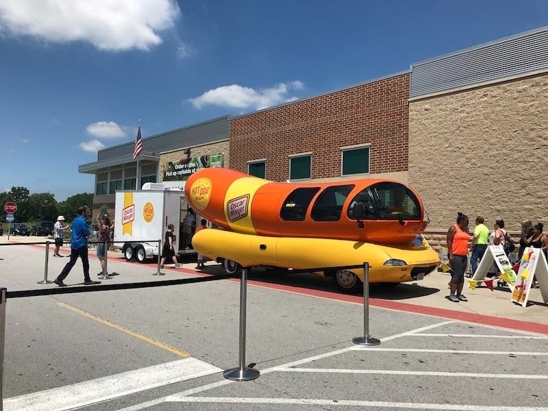 Oscar Mayer is hiring "hotdoggers" to serve as brand ambassadors for its iconic Wienermobile. 