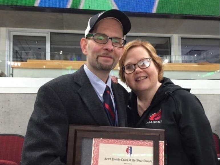 Chris and Amy Cimoch, of Crestwood, well-known in youth hockey, are recovering from COVID-19. Friends have organized a GoFundMe campaign. 
