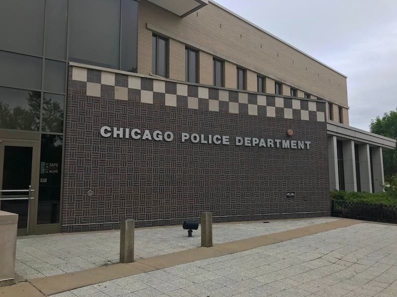 Armed carjackings were reported in Beverly and Mt. Greenwood early Sunday morning.