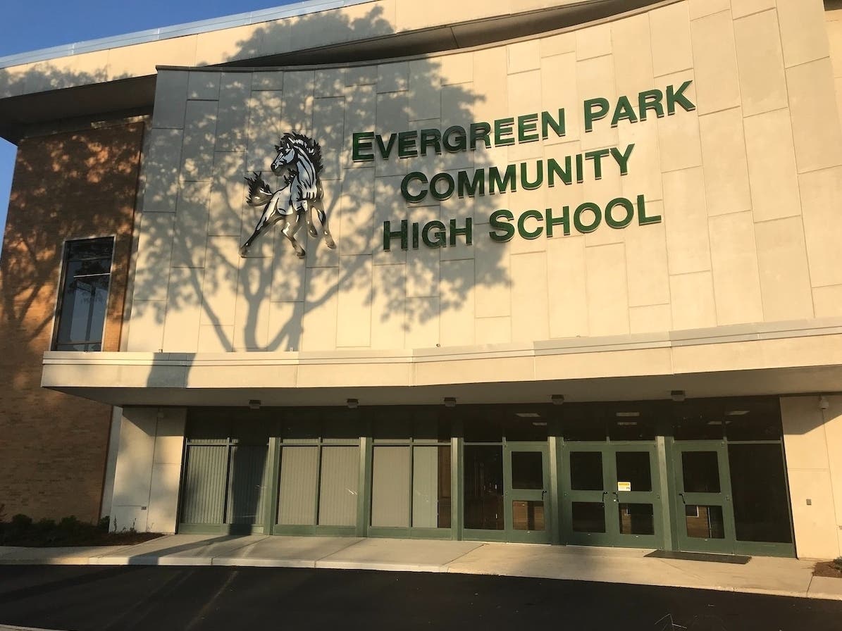 Evergreen Park Community of High School is one of only five high schools across Illinois to receive honor by the Illinois Art Education Association.