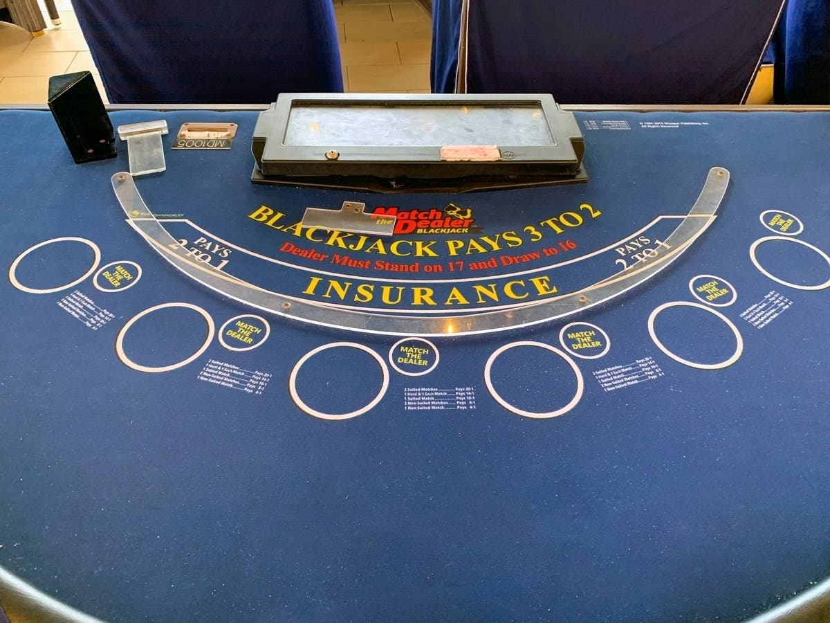 Non-credit class provides overview of sports wagering, casinos, and video/slot machine businesses at Moraine Valley Community College, March 9, March 28 and April 13.