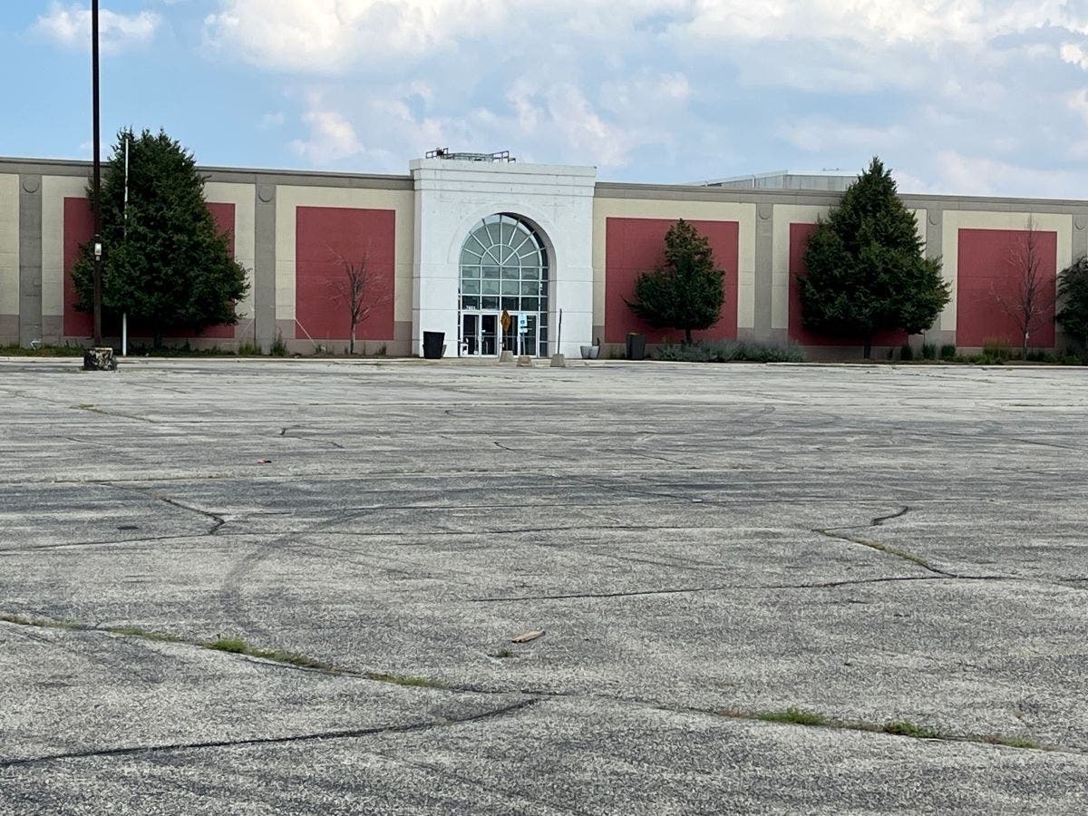 Conditions inside the mall, including a leaking fire suppression system, could lead to “catastrophic” structural failures, the city says.