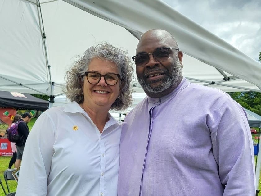 Alan Rias, Resident Services Portfolio Director with The Peabody Companies, was presented with the Black Excellence Trailblazers Award in the Arts and Culture category by Attleboro Mayor Cathleen DiSimone during Attleboro’s Juneteenth Celebration. 