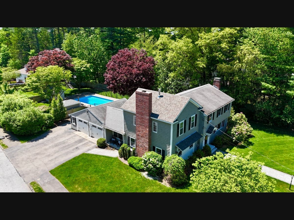 35 Marlyn Rd. Medfield, MA