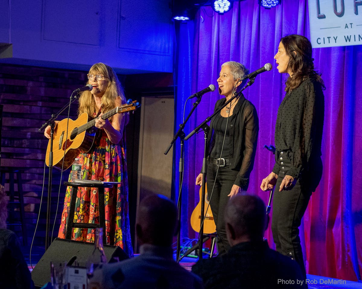 An Evening with Terre Roche and special guests, Lisa & Lori Brigantino