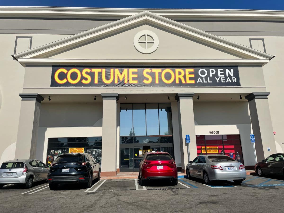 Phantom Halloween Store