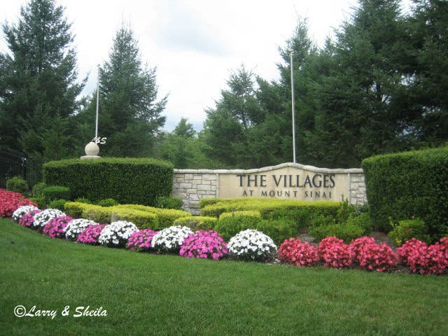 The Park 55+ Subdivision at The Villages in Mt Sinai Long Island | 24 Hour Gated