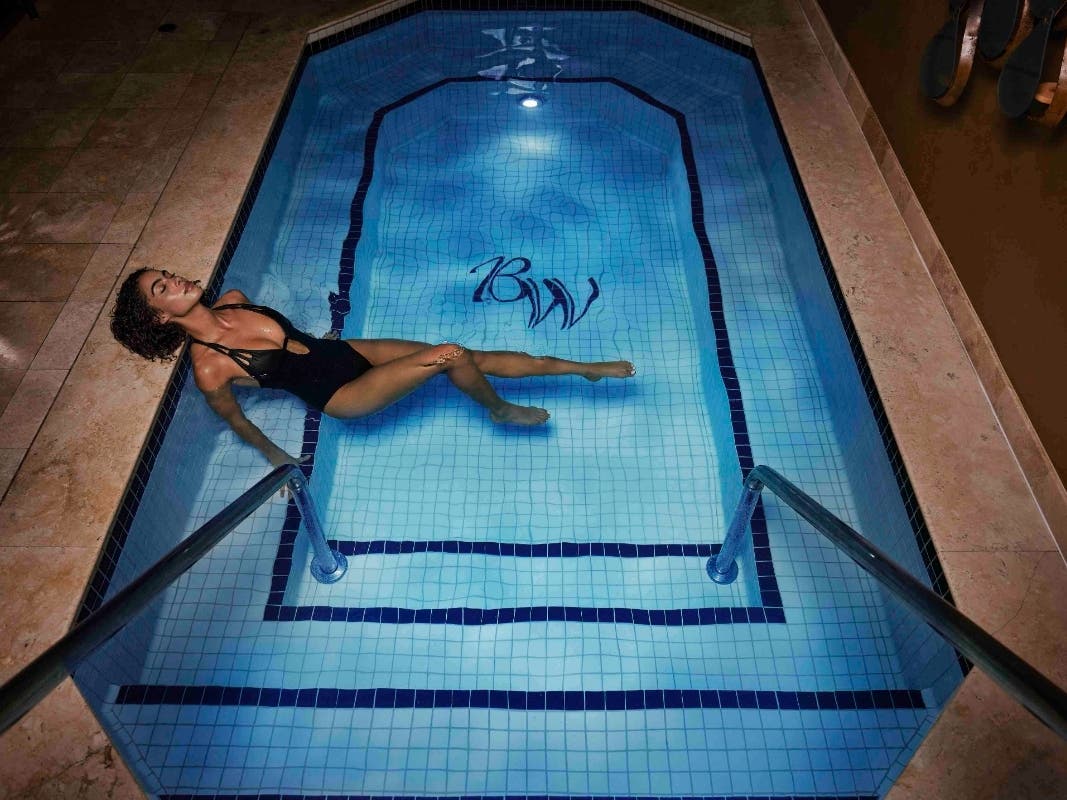 Give the gift of wellness with massage, facial and body treatment specials