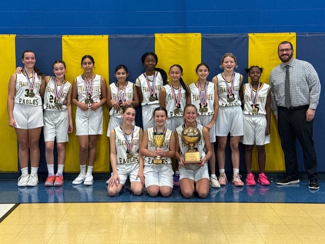 Prairie View Girls' Basketball Wins 2025 SWIC Tournament Title | Tinley ...