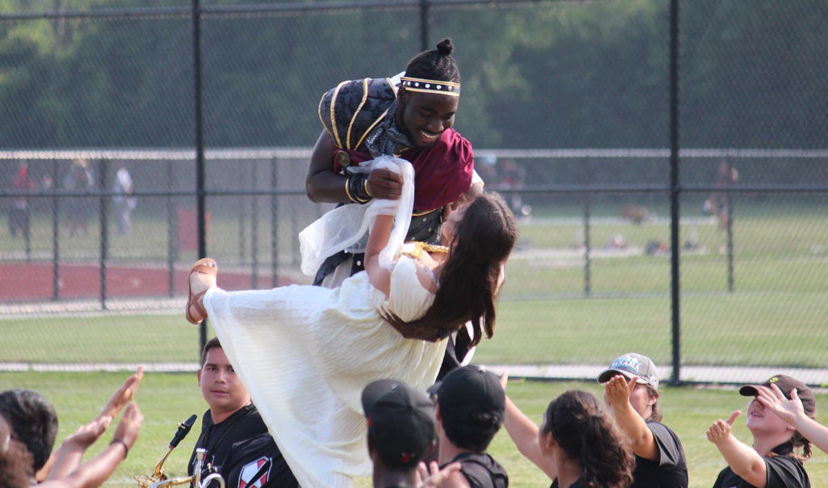 https://patch.com/img/cdn20/users/52683/20181010/085357/styles/raw/public/processed_images/ddecr18showendclosea1-1539175985-7488.jpg