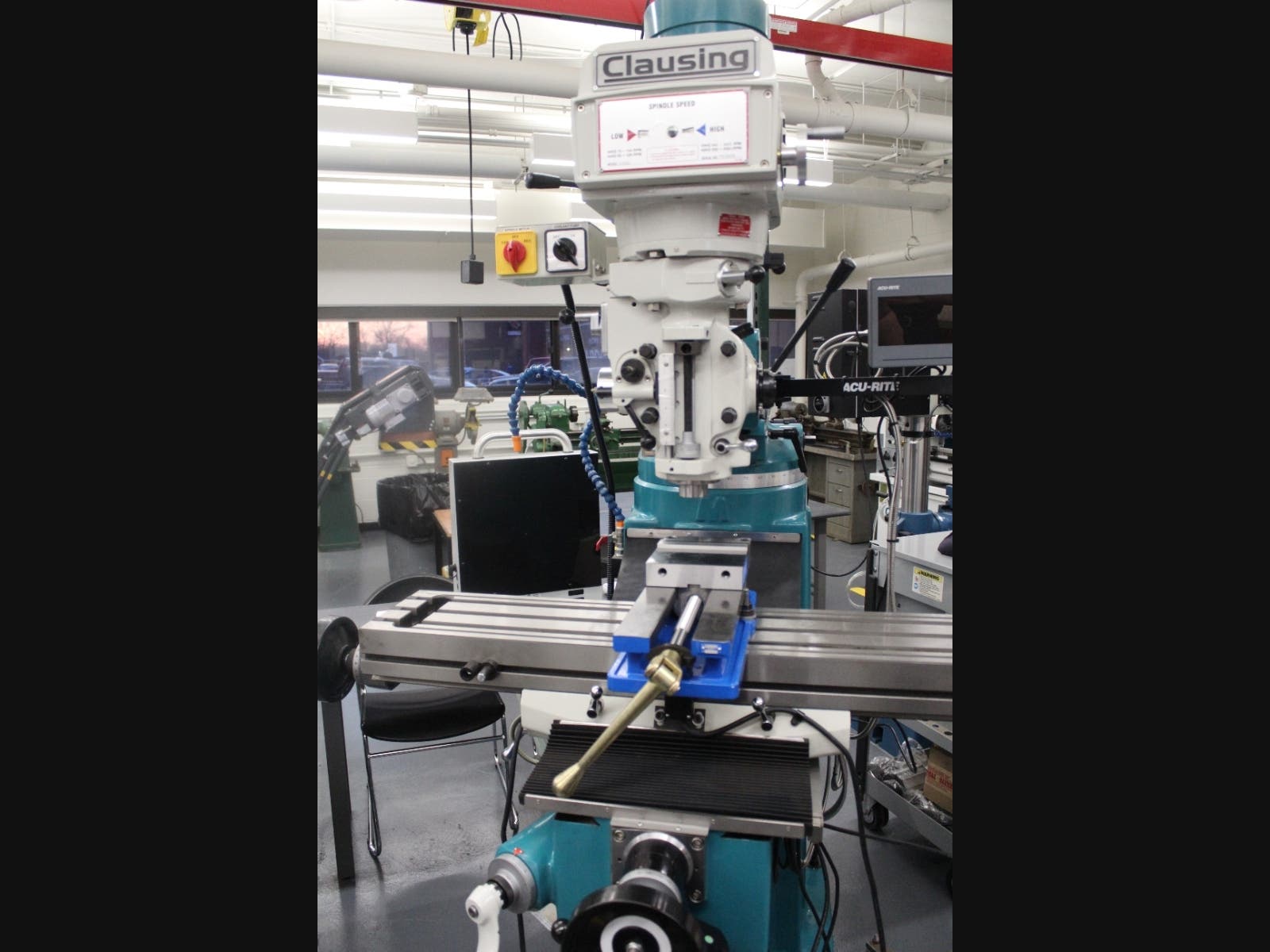 Video: D218 unveils new Engineering Tech Lab at Eisenhower | Oak Lawn ...
