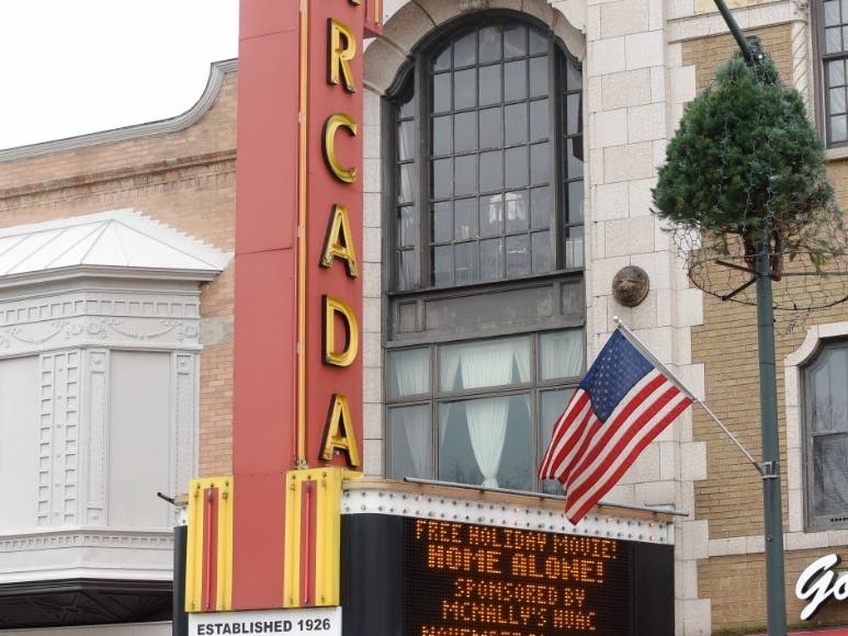 News small post card thumbnail