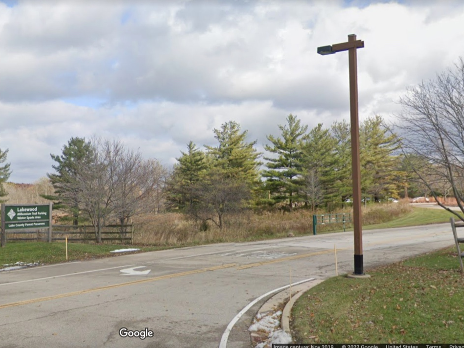  As forest preserve officials and Billy's owner, Scott Comstock, try to get Billy off the property and back home they are also urging those who see her not to approach, try to capture, chase or try to pet her. 