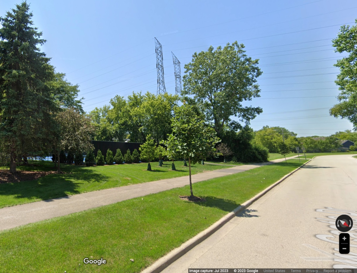 The Paul Neal Park pickle ball courts are located in a residential neighborhood off of New Castle Drive in Libertyville. 
