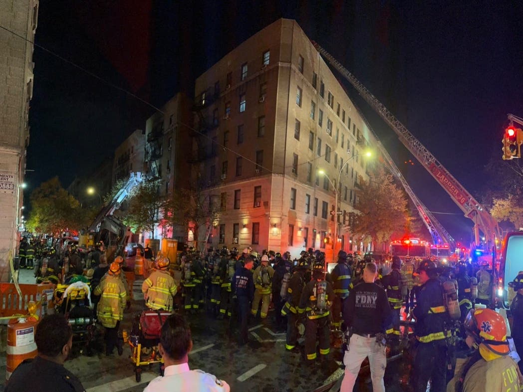 Massive Blaze Rips Through Apartment Building In Manhattan | New York ...
