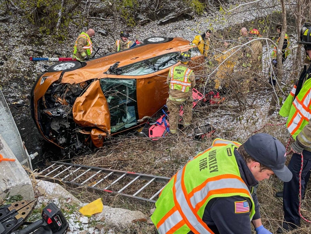 1 Person Flown To Hospital Following Crash In McHenry County: Police ...