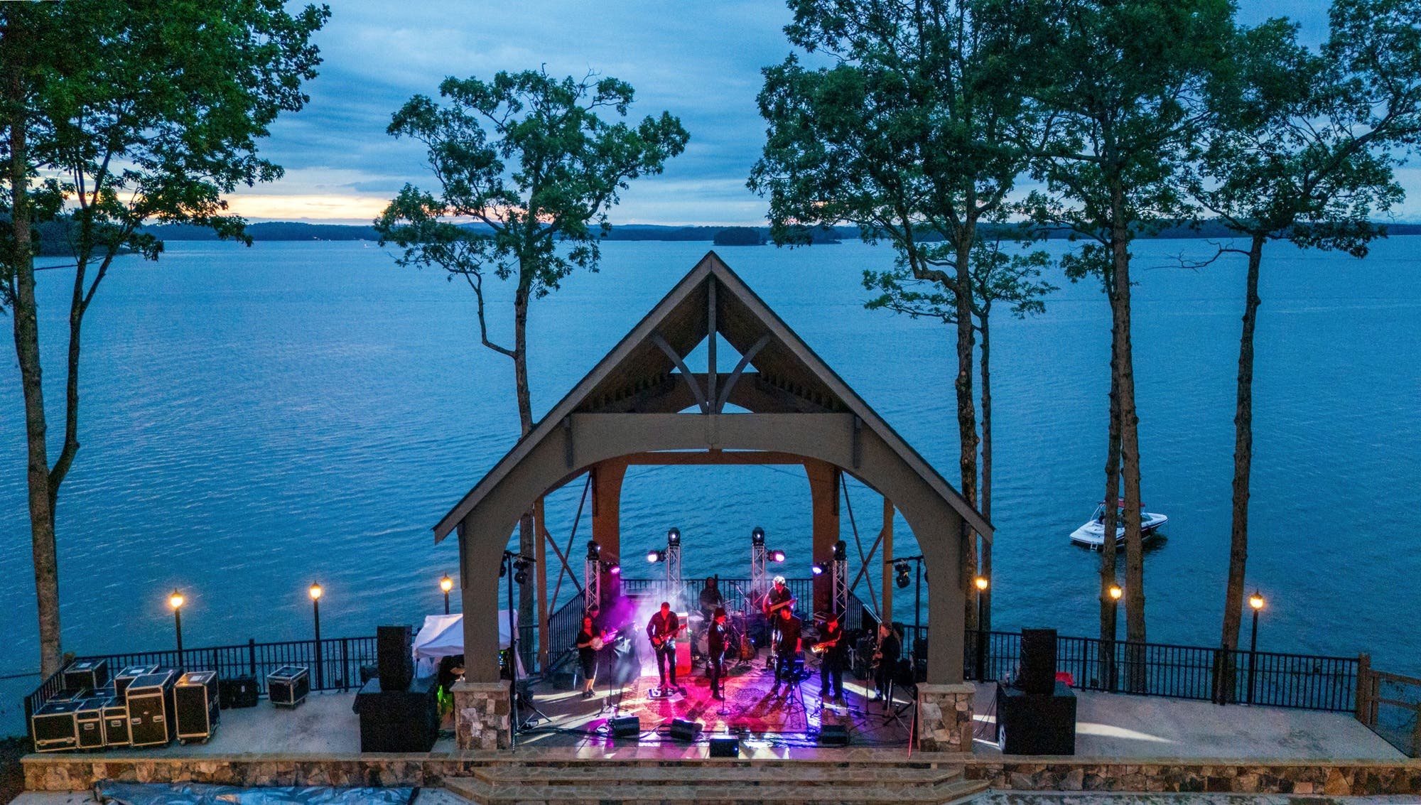 Georgia’s Lanier Islands Resort Tunes Up for Lakeside Concerts for a Cause This Summer