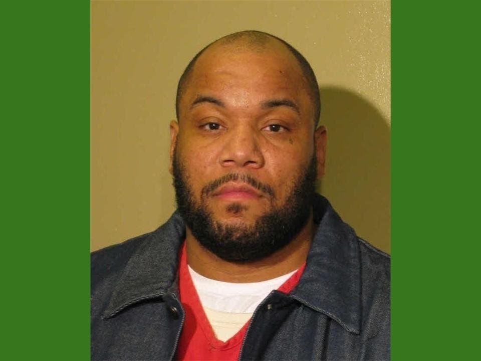 Dushon Waden was placed on escape status on May 24, 2019. He was last seen in Londonderry. 