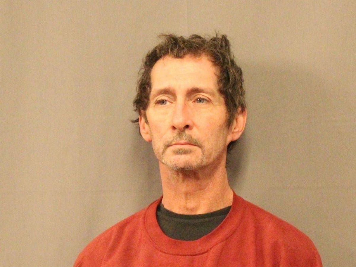 The fugitive task force is searching for Mark Donald Gagnon. Have you seen him?