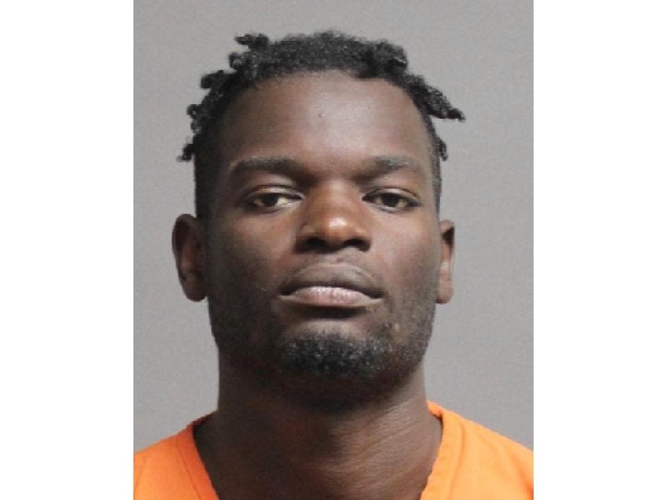 Lwaboshi Simwerayi, a felon due to prior witness tampering, resisting, and evidence charges, was arrested on July 13 in Nashua on stalking and tampering with witnesses charges.