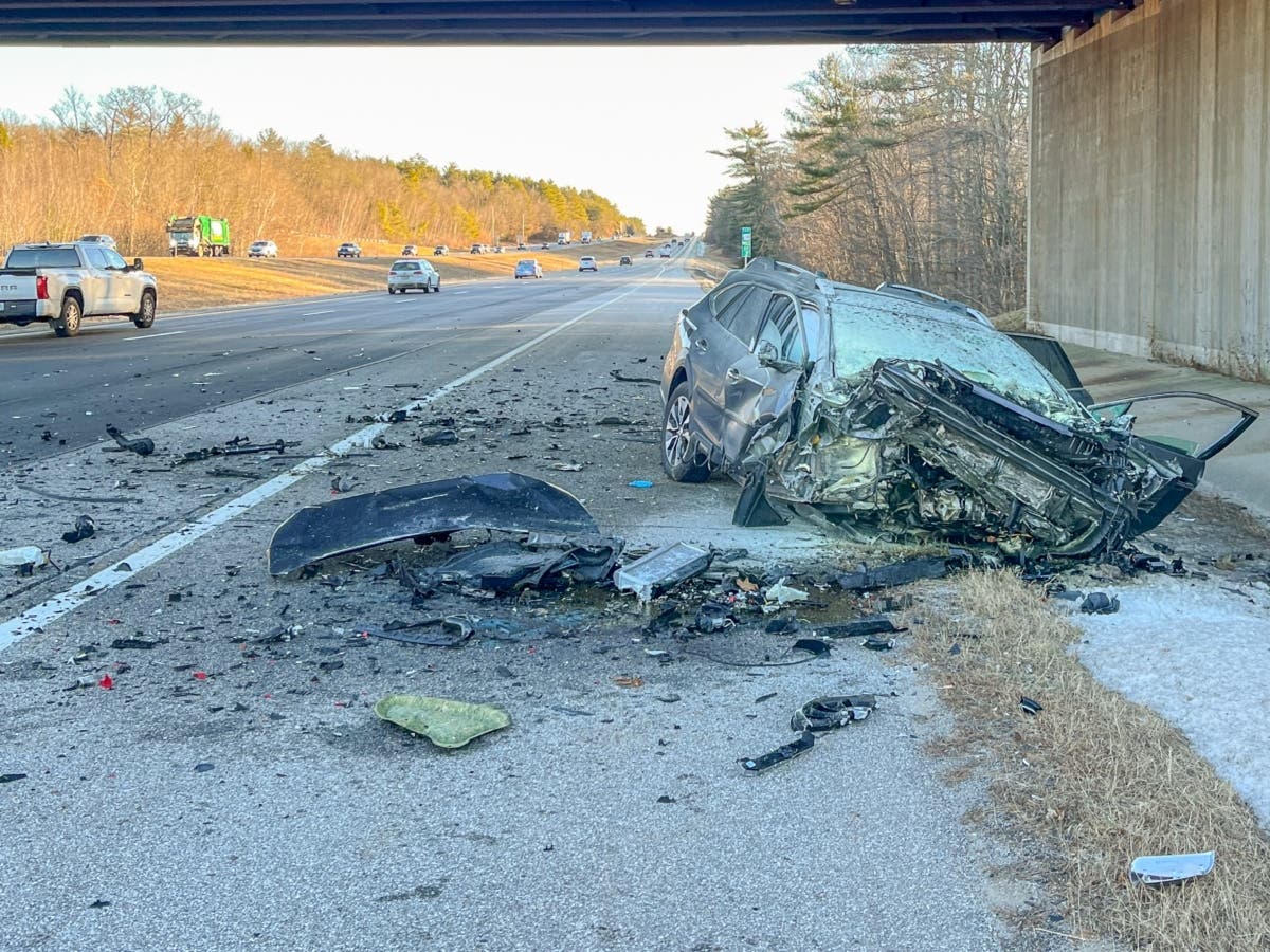 Nashua Man Dies After Route 101 Crash In Candia New Hampshire State