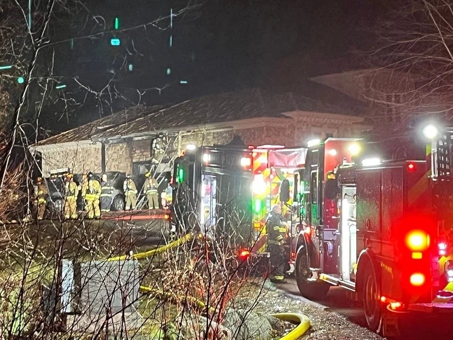 North Hampton Fire And Rescue Responds After Vehicle Fire Spreads To ...
