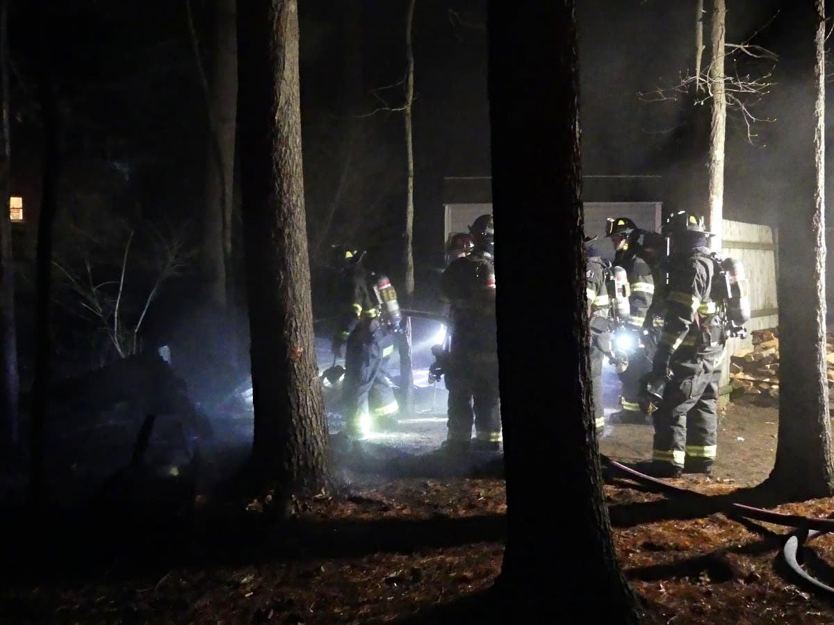 Early Morning Fire Destroys Shed On Venne Circle In East Concord: Video