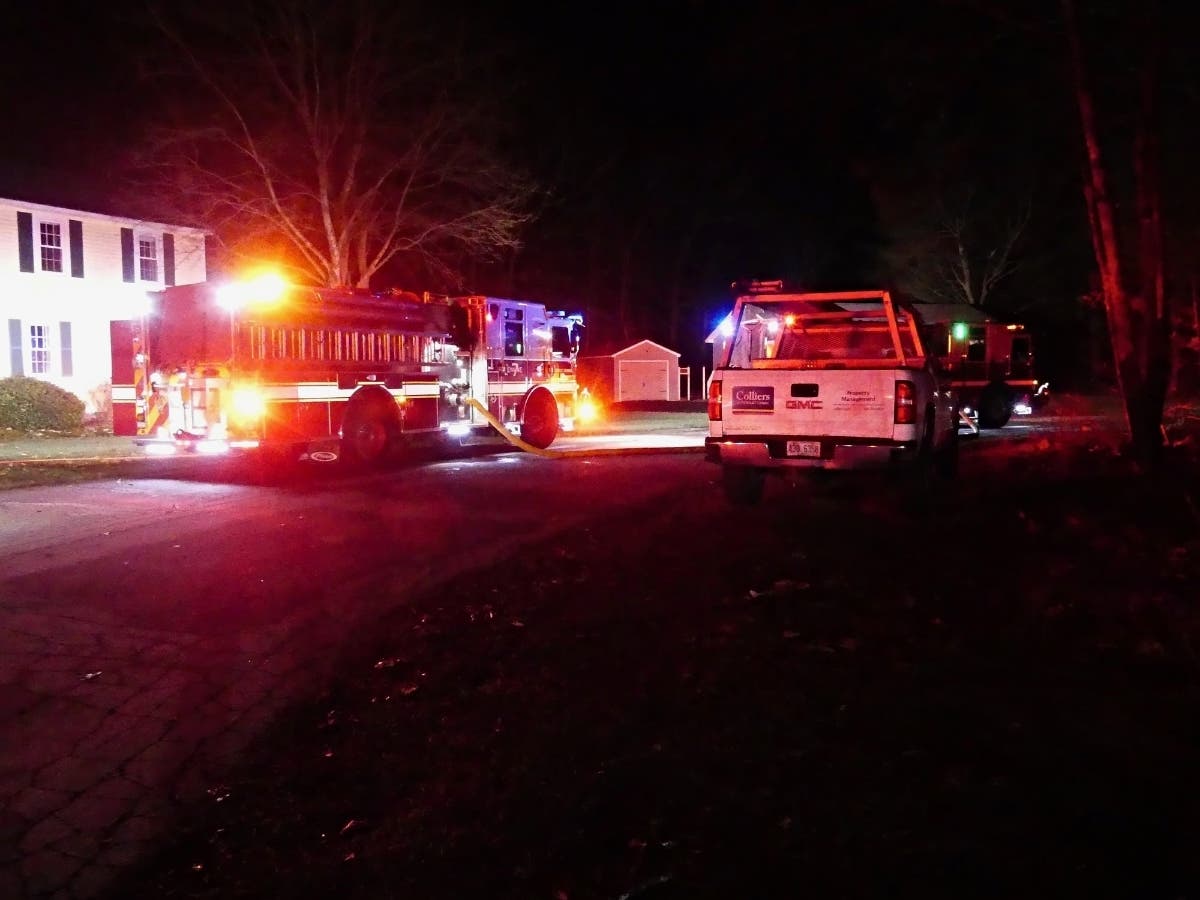 Early Morning Fire Destroys Shed On Venne Circle In East Concord: Video ...