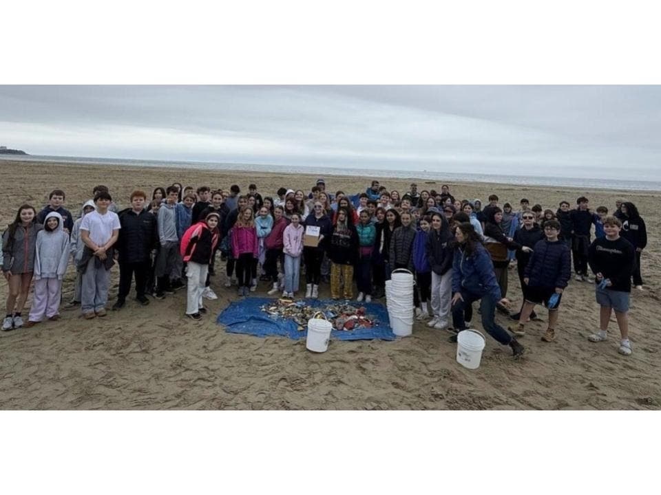 https://patch.com/img/cdn20/users/546351/20260423/035644/styles/patch_image/public/hampton-beach-cleanup___23155337612.jpg